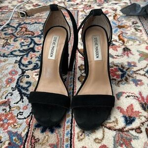 Black Steve Madden heels